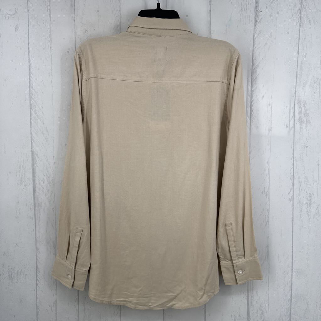 M l/s button down shirt