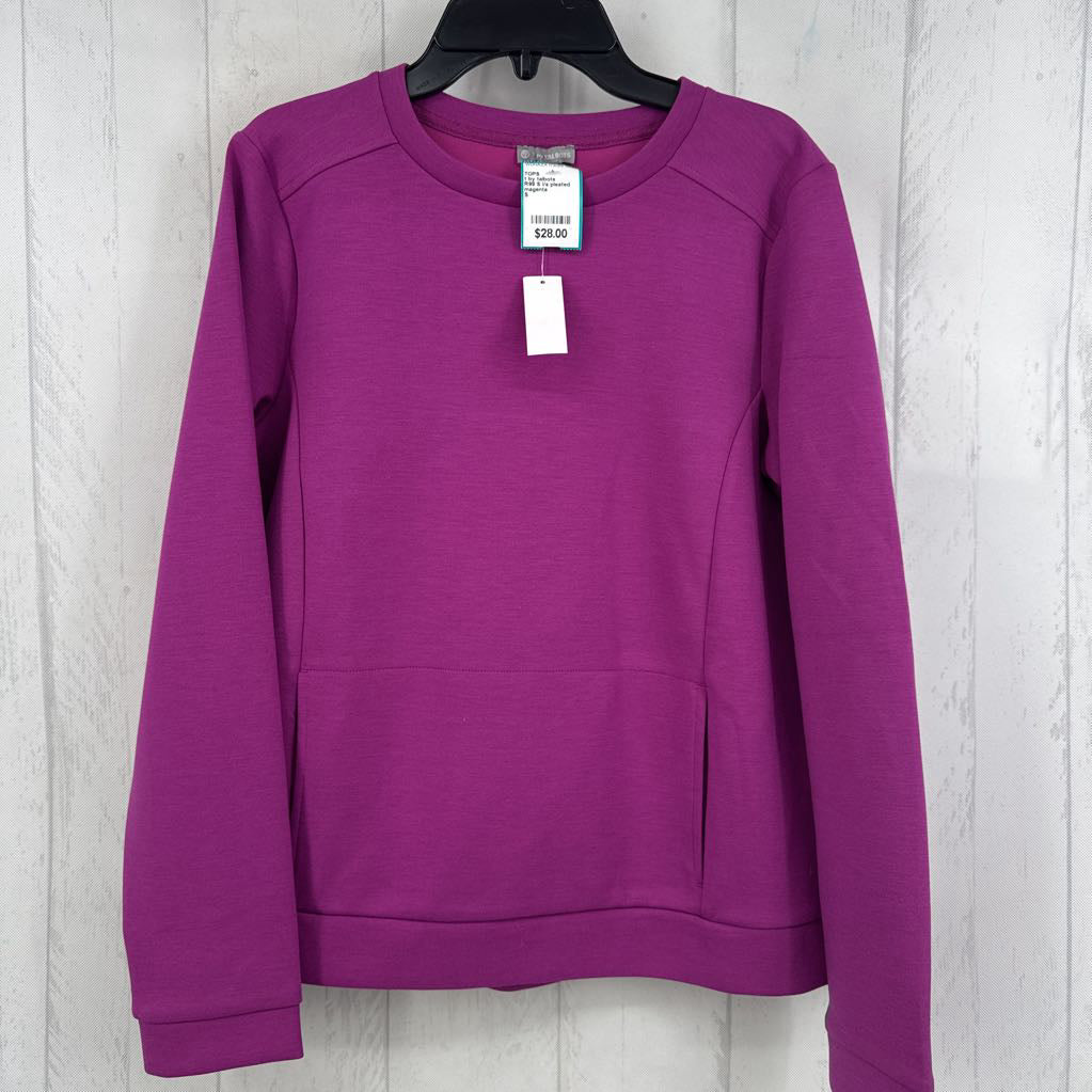 R99 S l/s pleated back pullover w/ kangaroo pocket