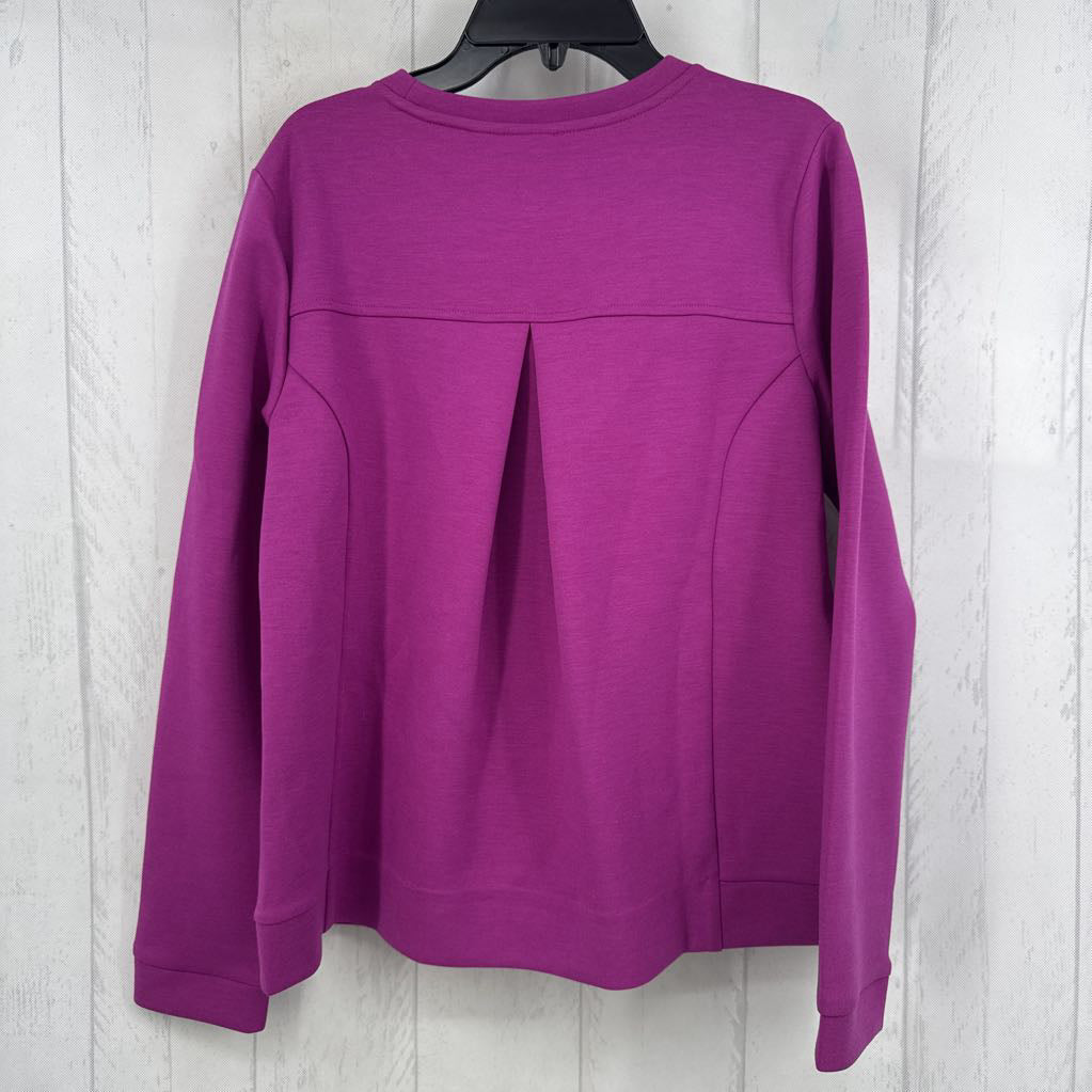 R99 S l/s pleated back pullover w/ kangaroo pocket