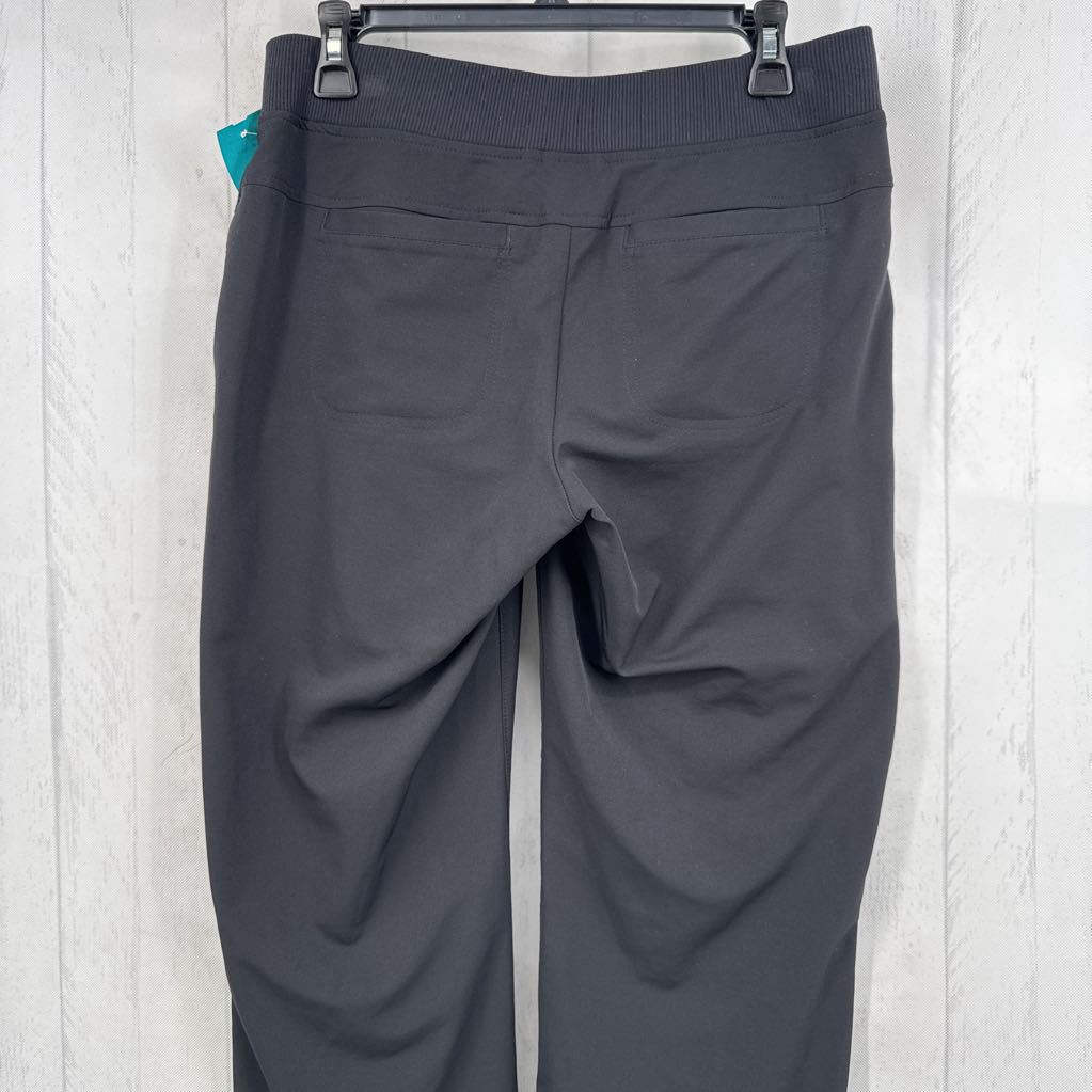 6 pull-on capris