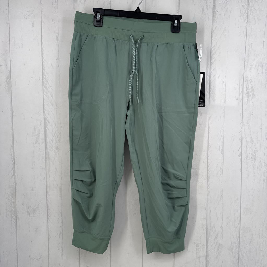 R58 L drawstring capris
