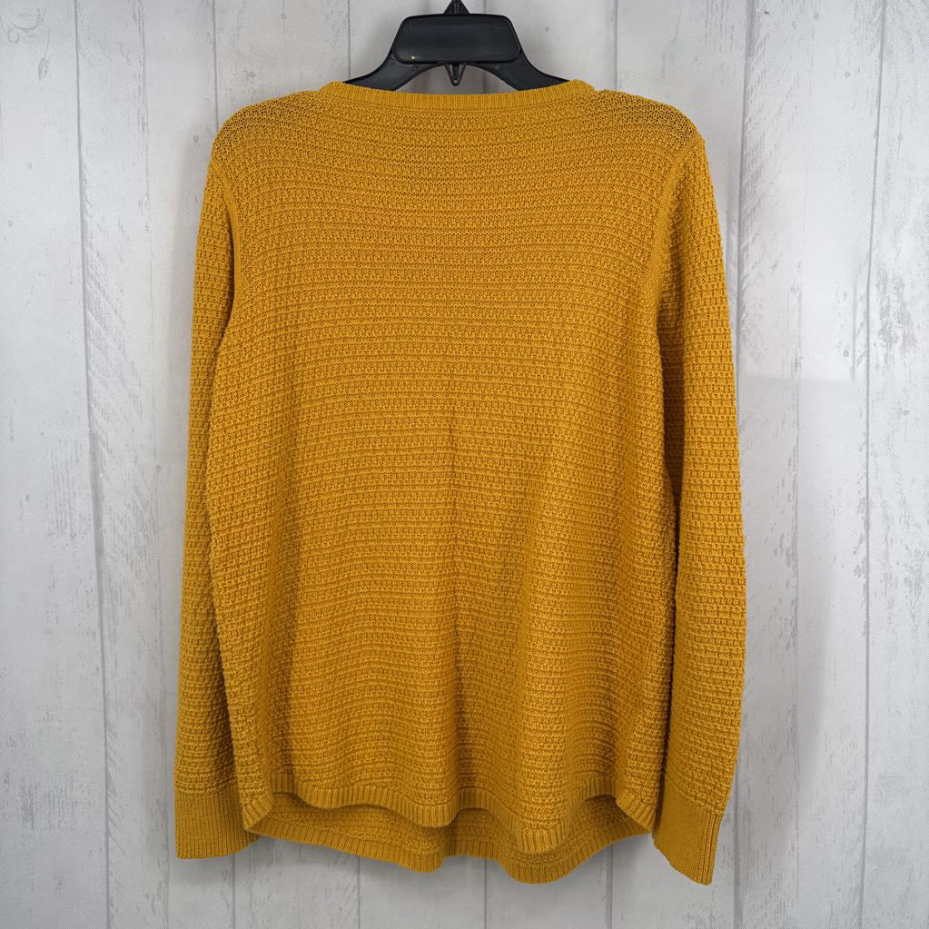 L crochet crewneck sweater