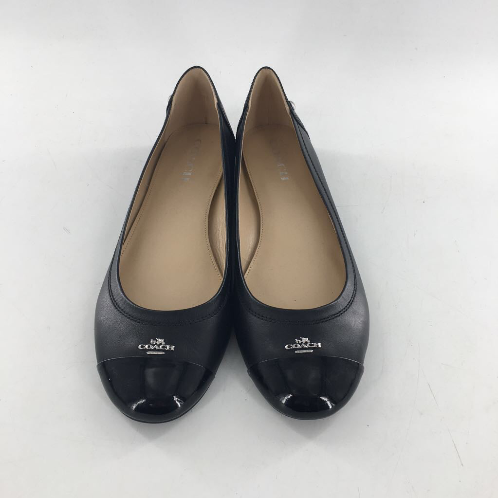 11 ballet flats w/ patent cap toe