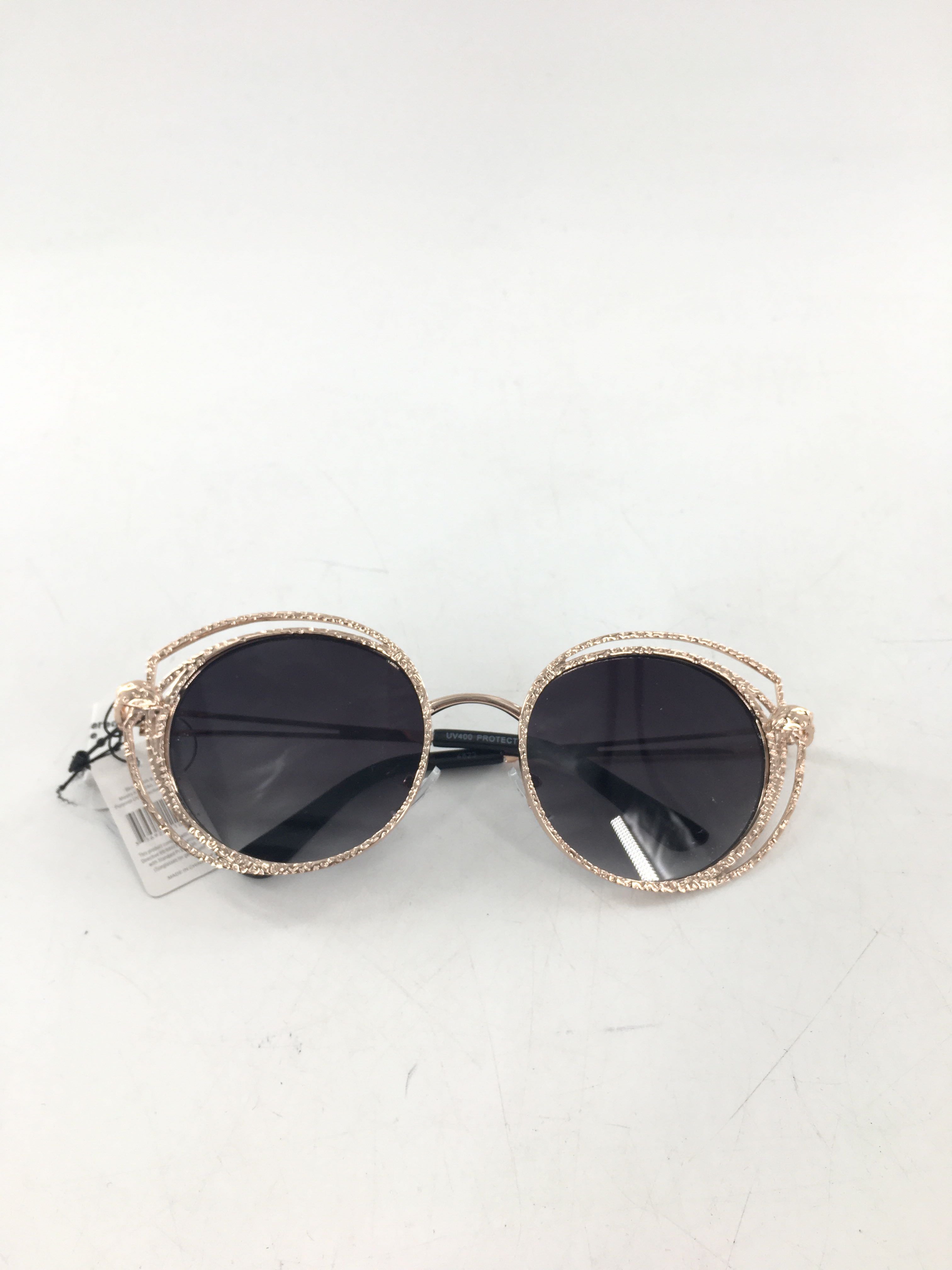 gold hammered metal frame sunglasses