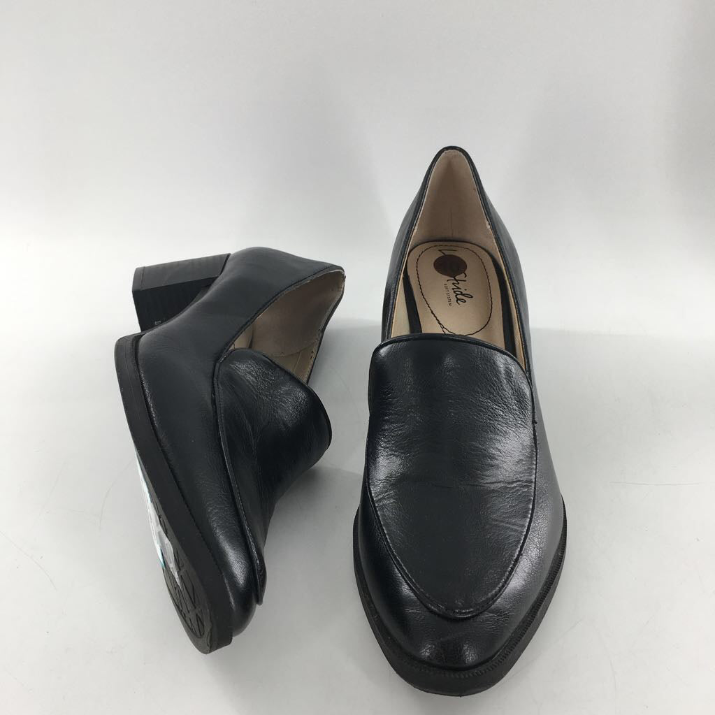 10 low heel leather loafer
