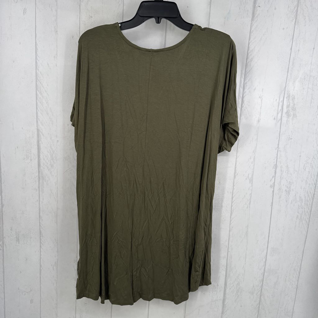Front Twist V-Neck s/s