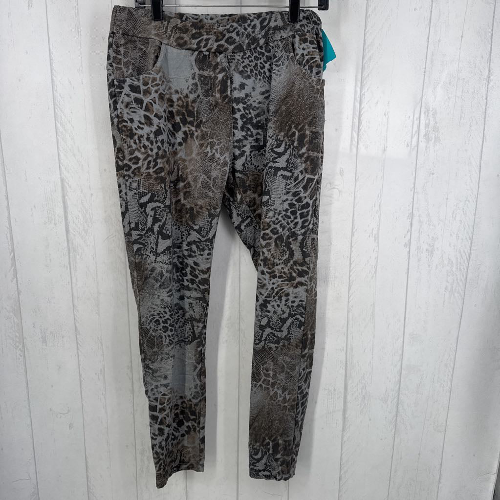 S/M animal print leggings