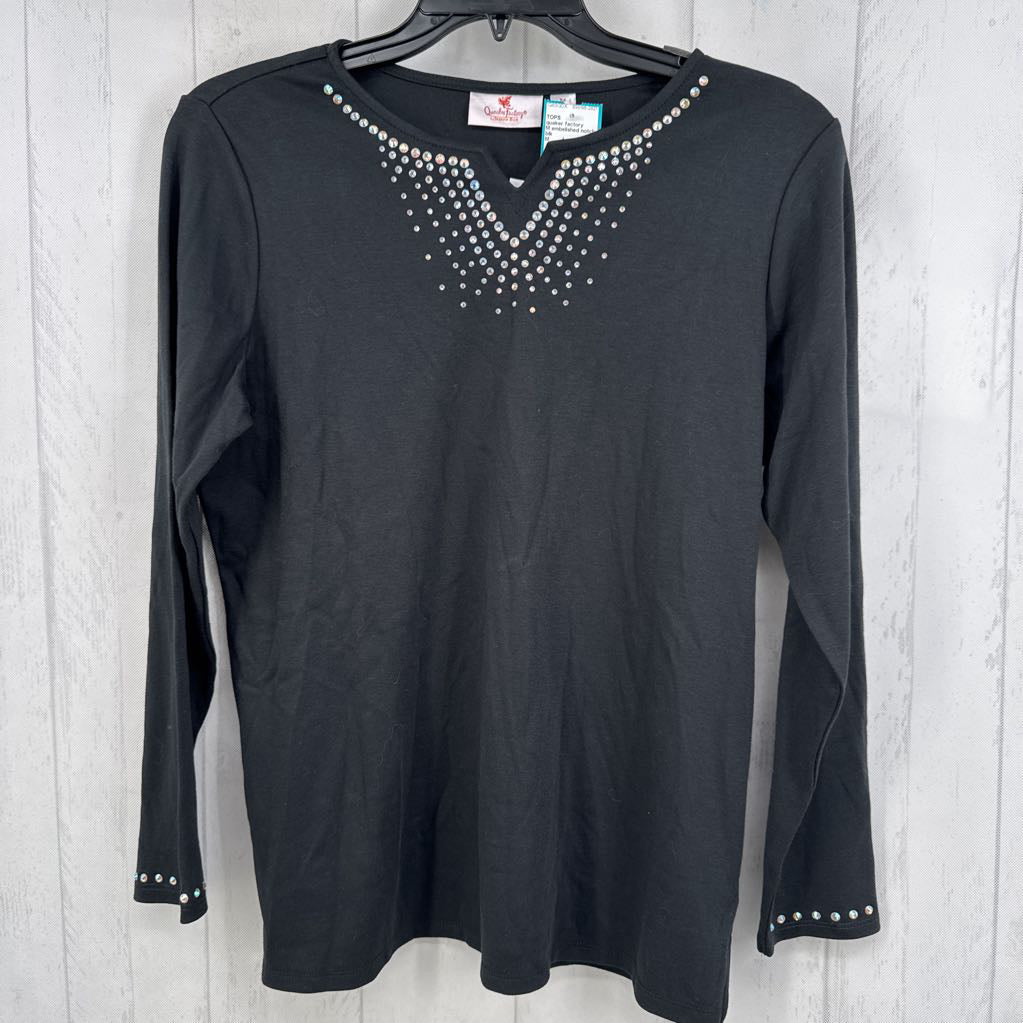 M embelished notch neck 3/4 slv top