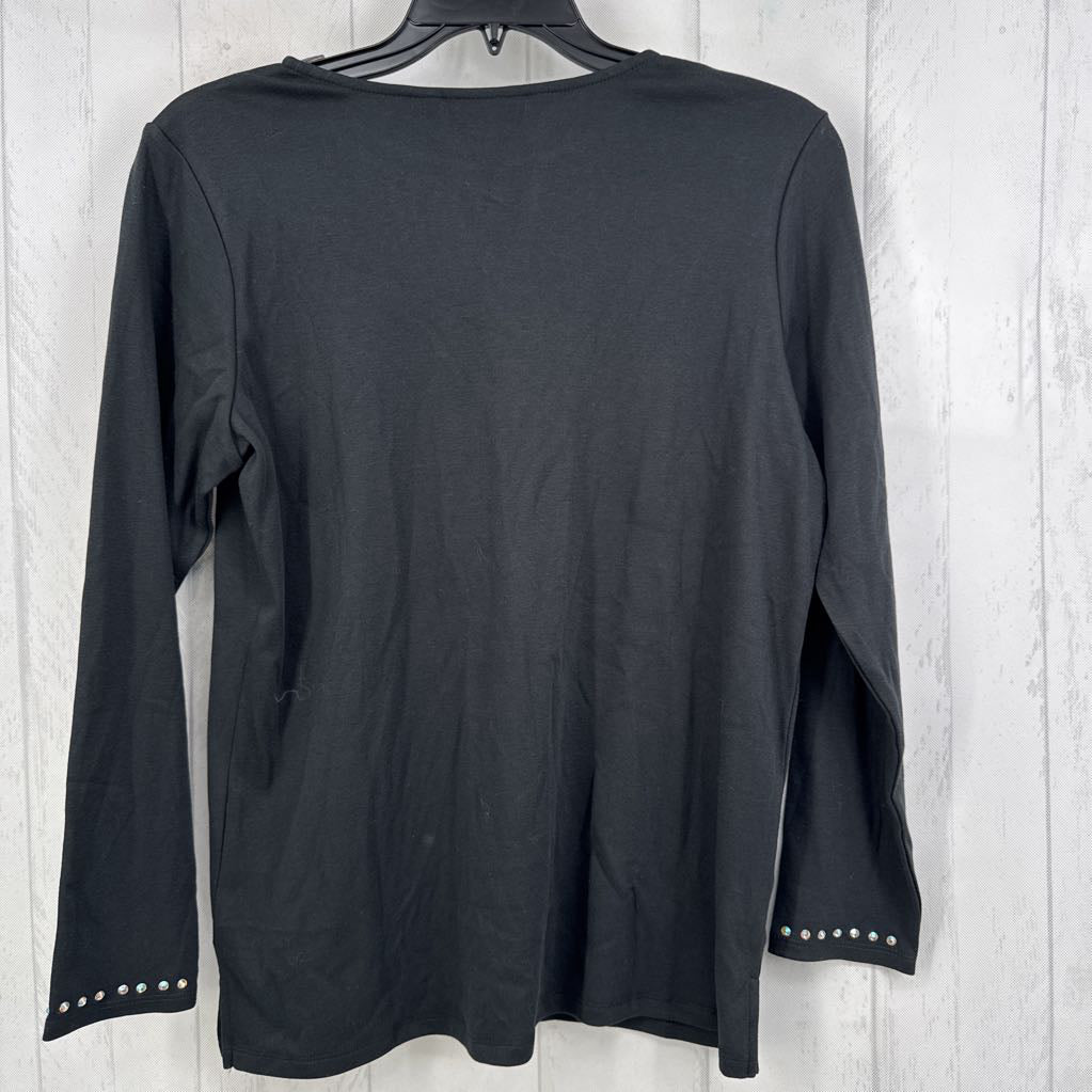 M embelished notch neck 3/4 slv top