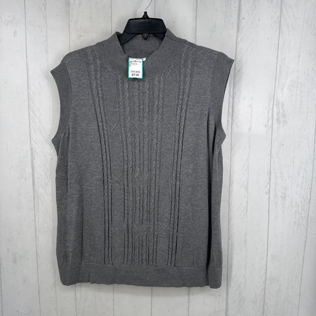 XL cable knit sweater vest
