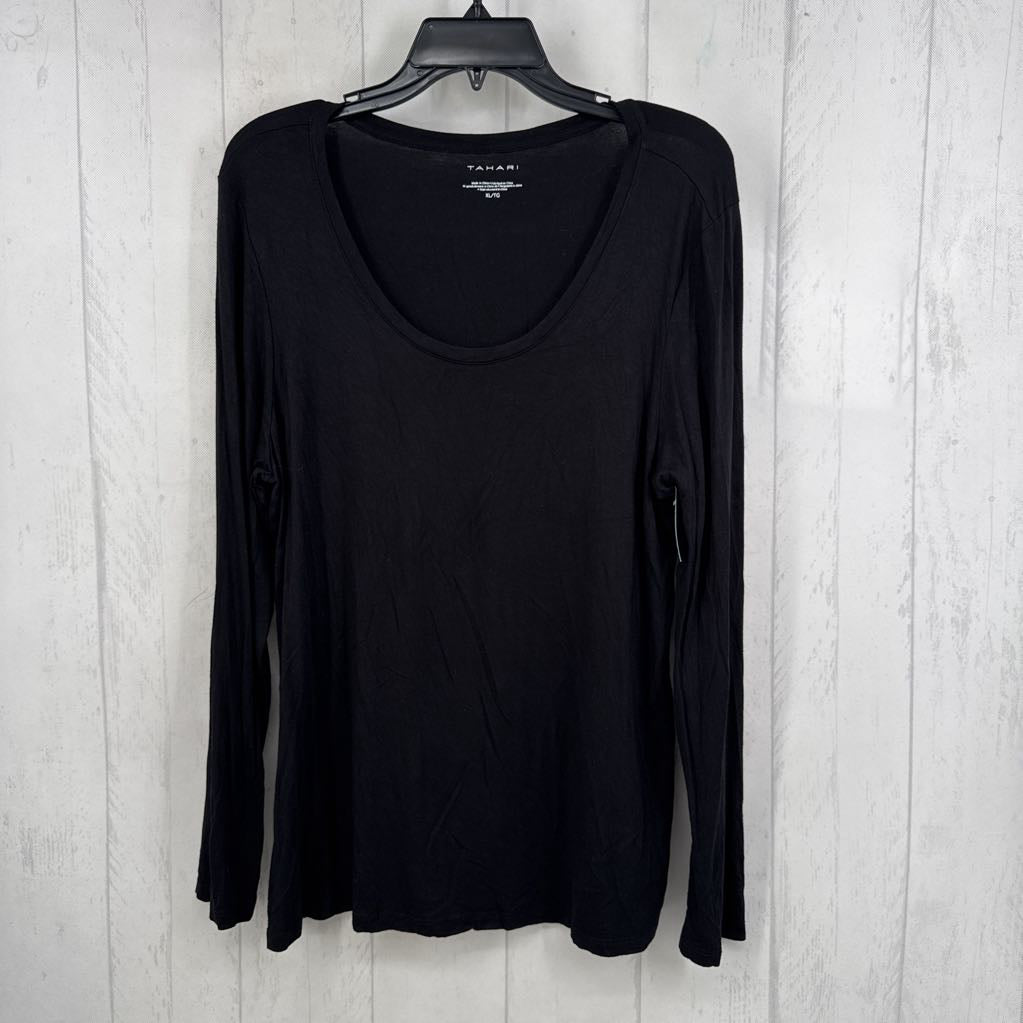 XL scoop neck l/s tee