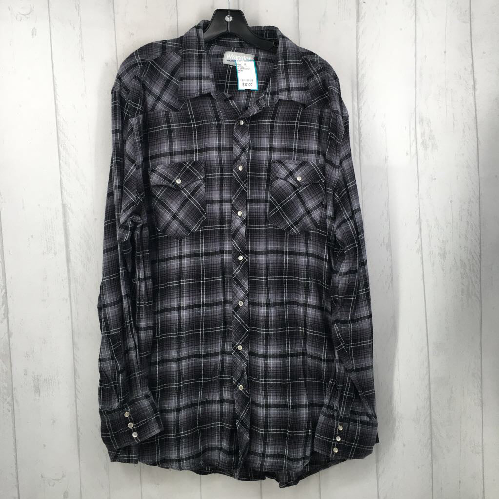 XL plaid button down l/s top