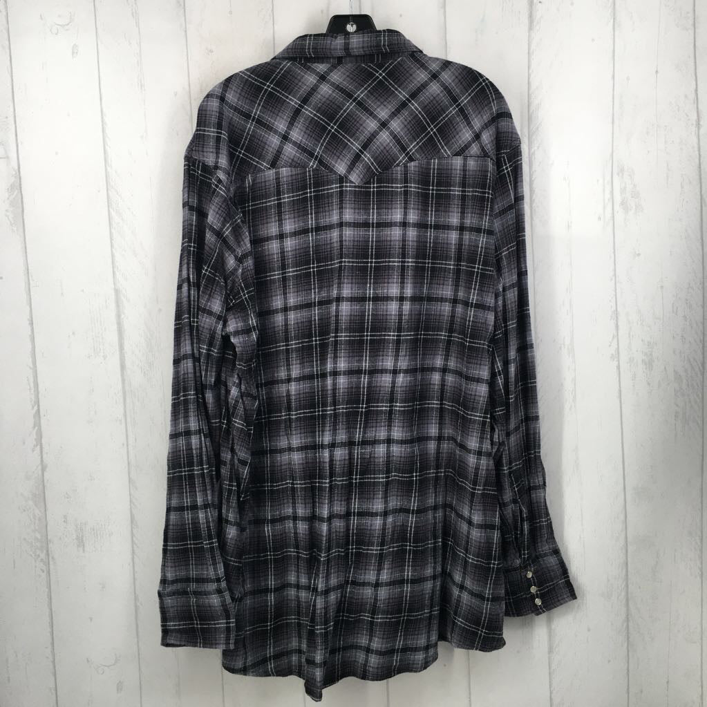 XL plaid button down l/s top