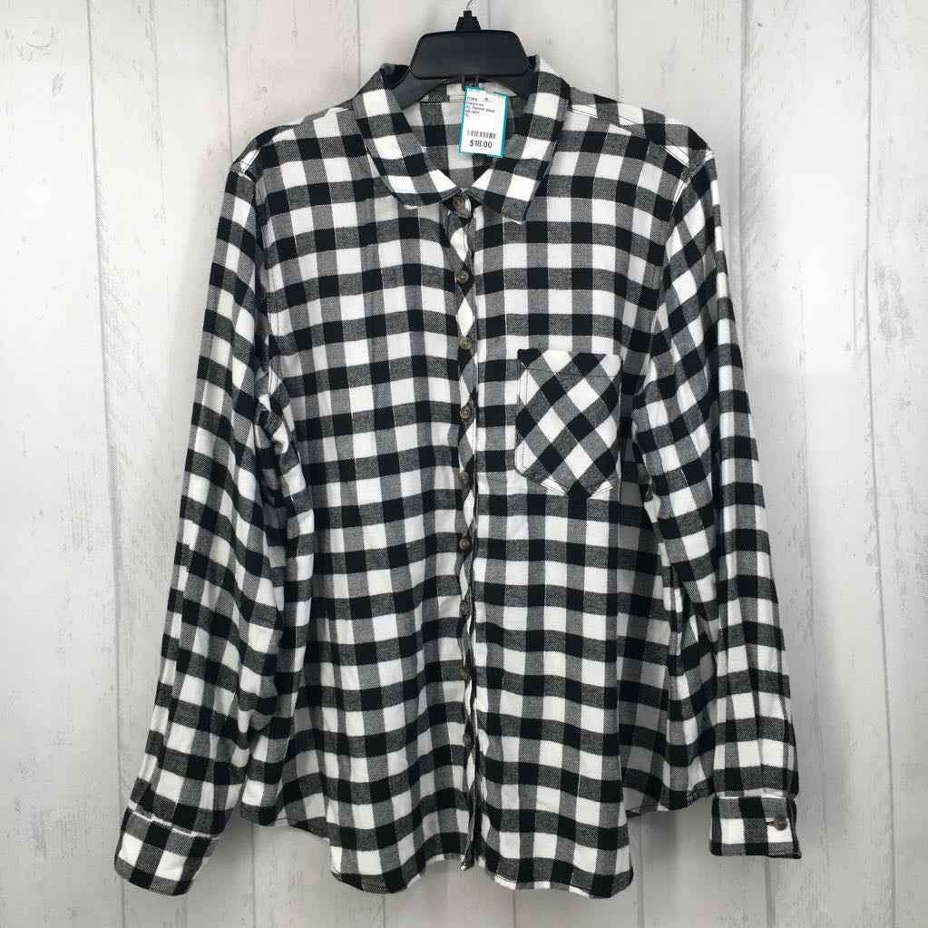 XL flannel plaid button down l/s top