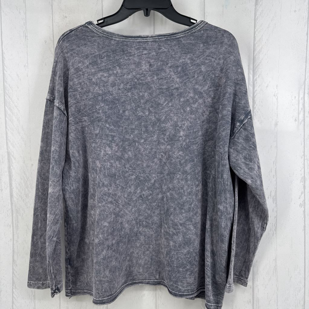 S acid wash crewneck l/s top