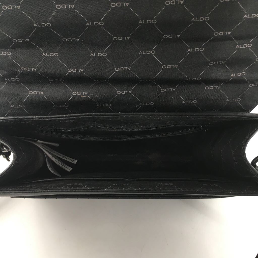 quilted top handle tassel satchel