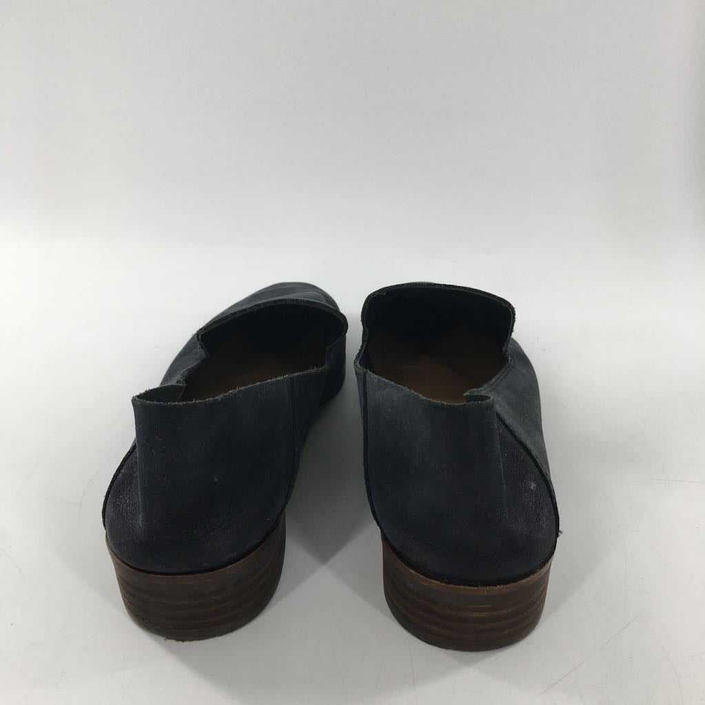 8.5 leather slip-ons