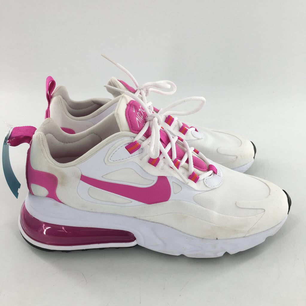 7.5 air max lace up sneakers