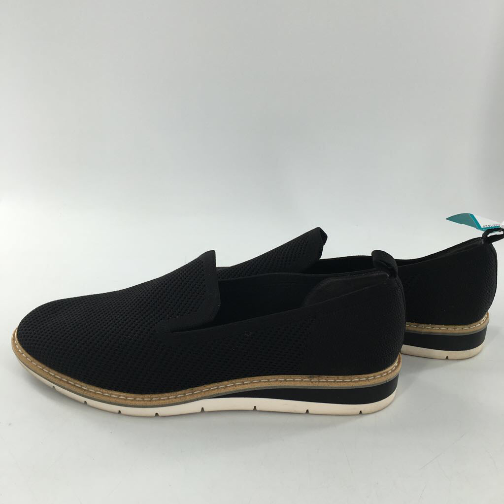 8.5 knit slip-ons
