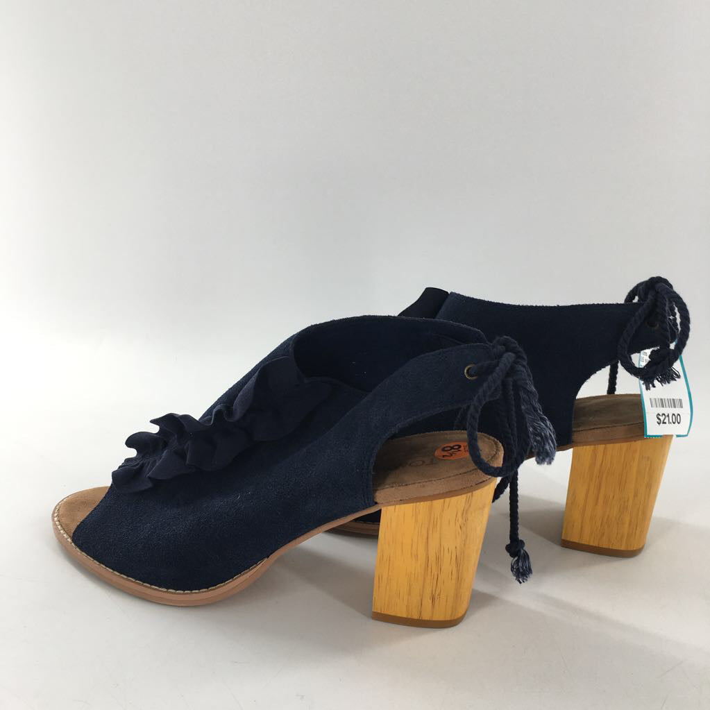 8.5 suede lace-up pep toe heels