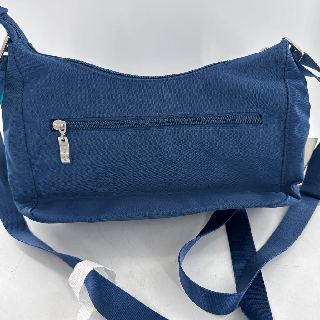 nylon med adjustable strap crossbody