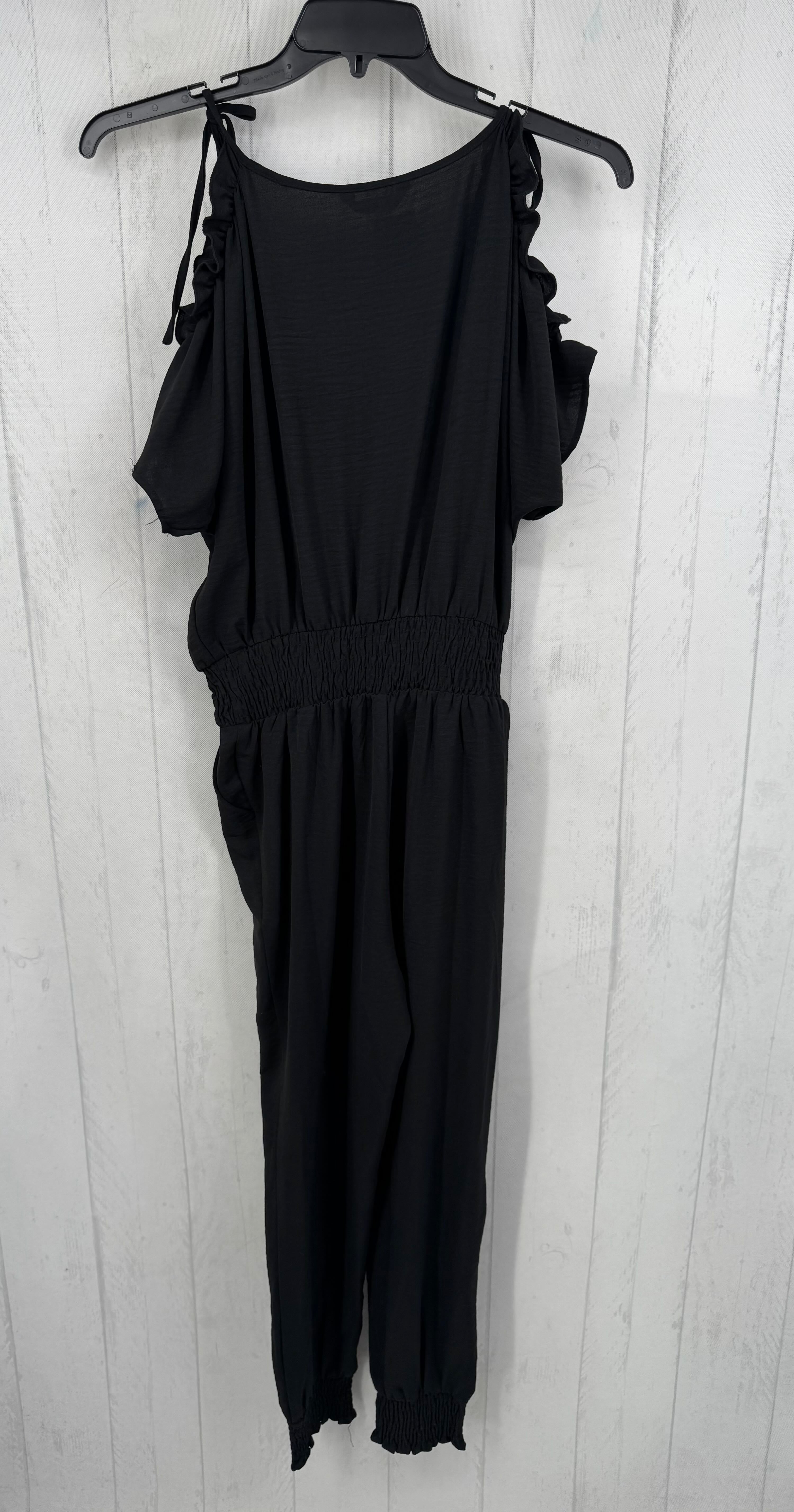 M cold shoulder crossbover jumper