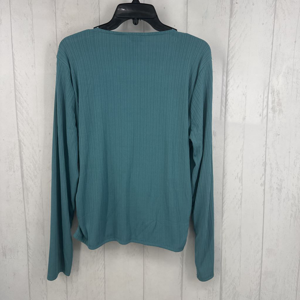 R30 XL texture wrap top