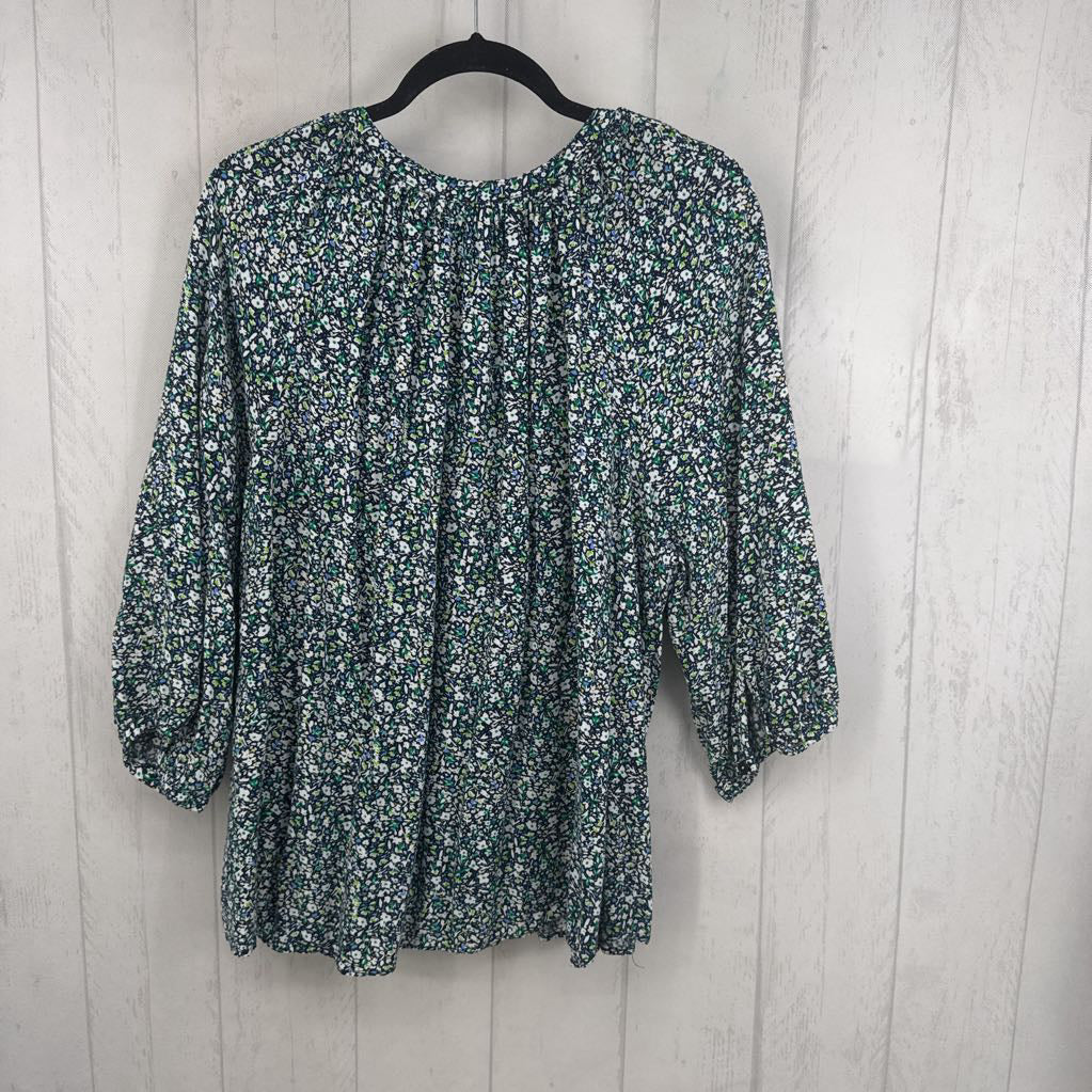3x elbow slv pleated flower print top