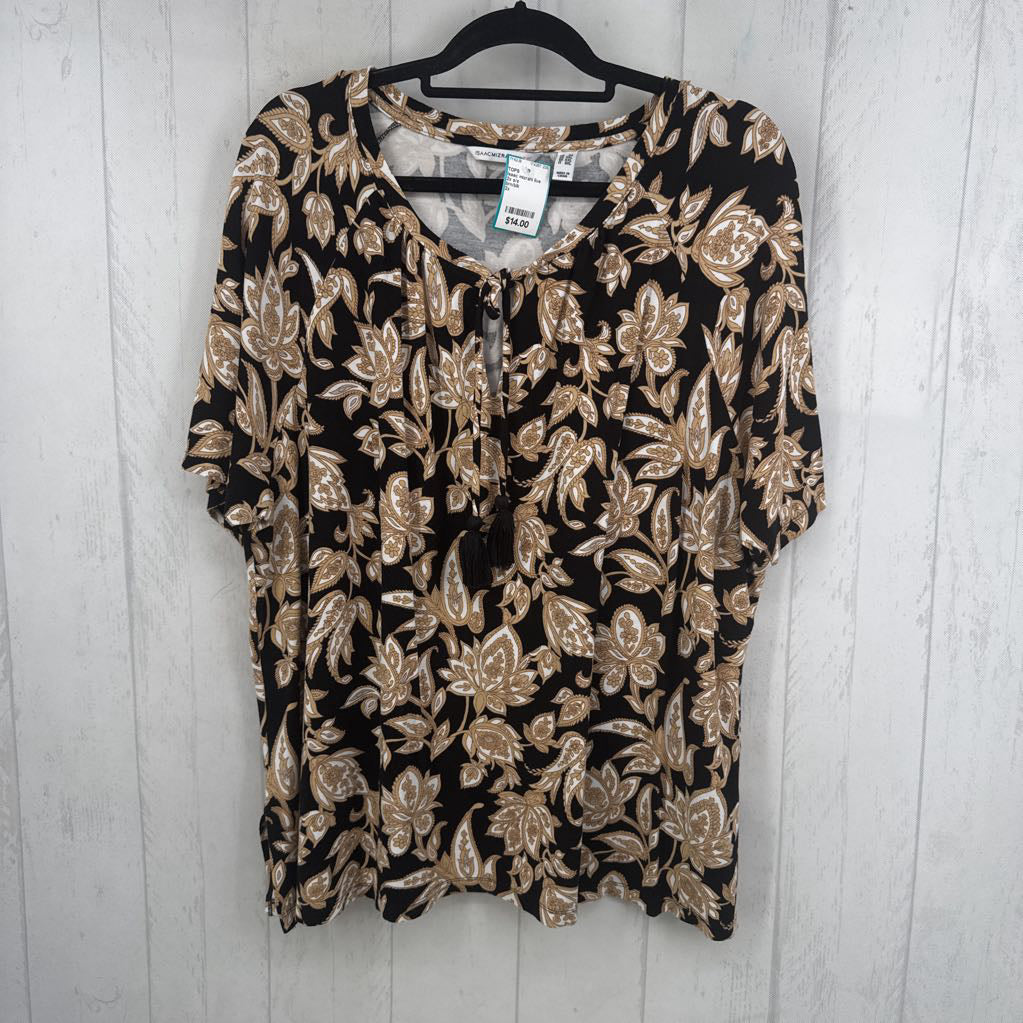 2x s/s paisley/flower print top