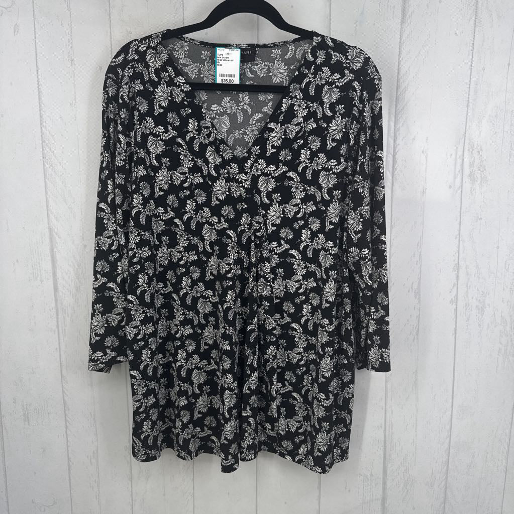 18/20 elbow slv pleated flower print top