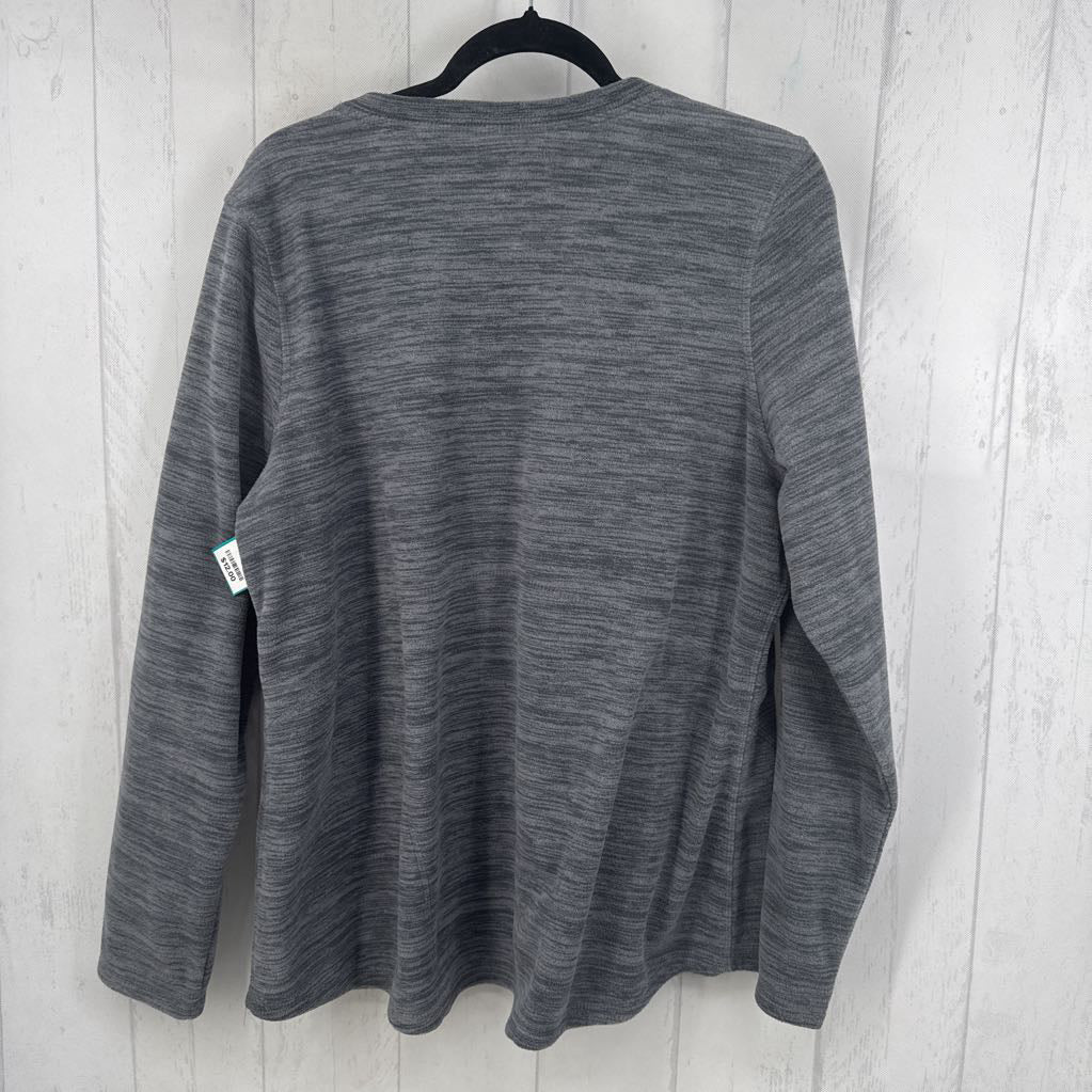 1x l/s fleece v-neck top