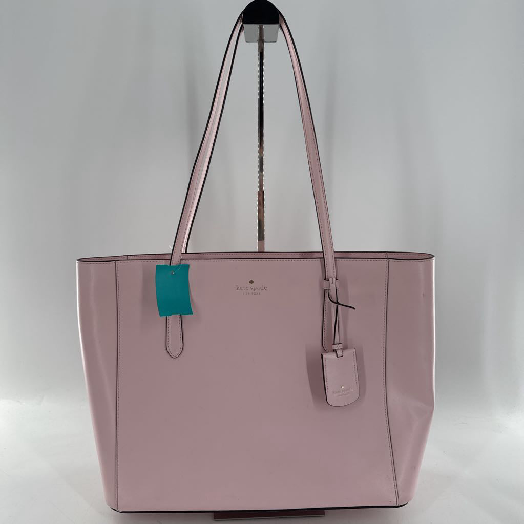 dual shoulder straps top zip tote w/ hanging luggage tag charm