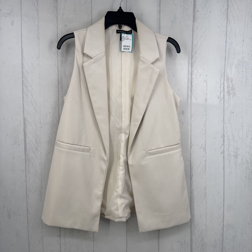 M faux leather vest