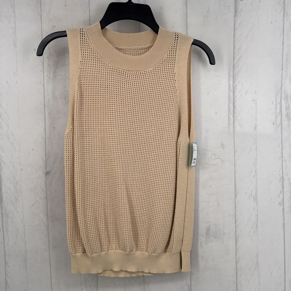 M mesh sweater vest