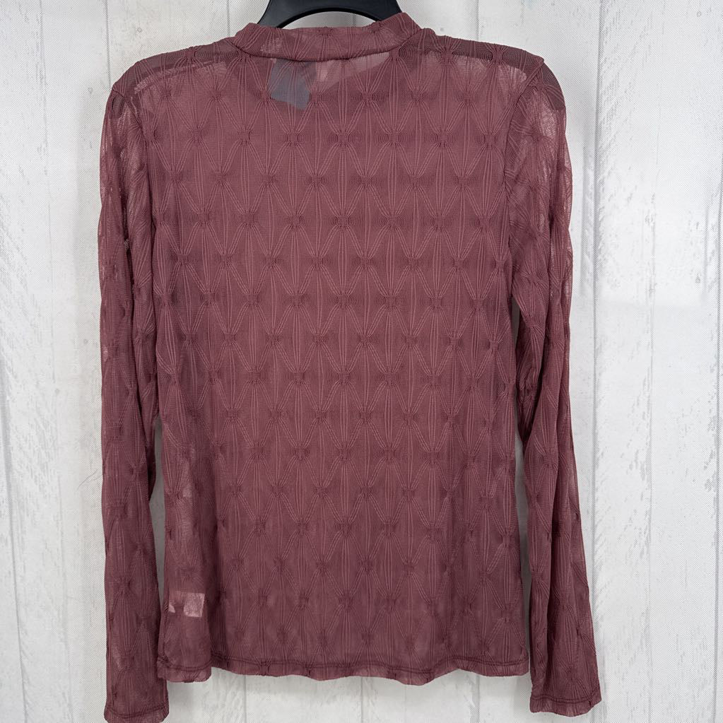 M textured semi-sheer l/s top