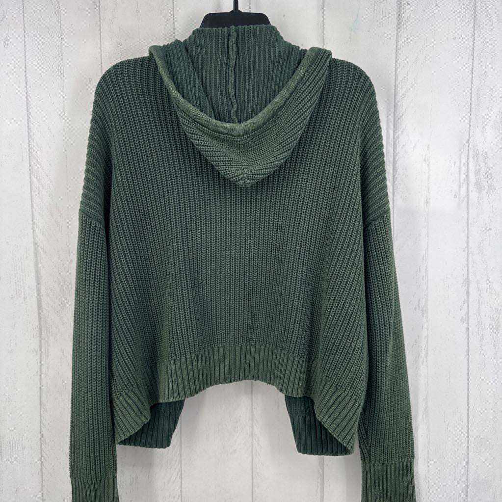 L full-zip hooded sweater
