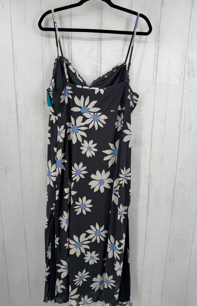 R50 XXL flo print sundress
