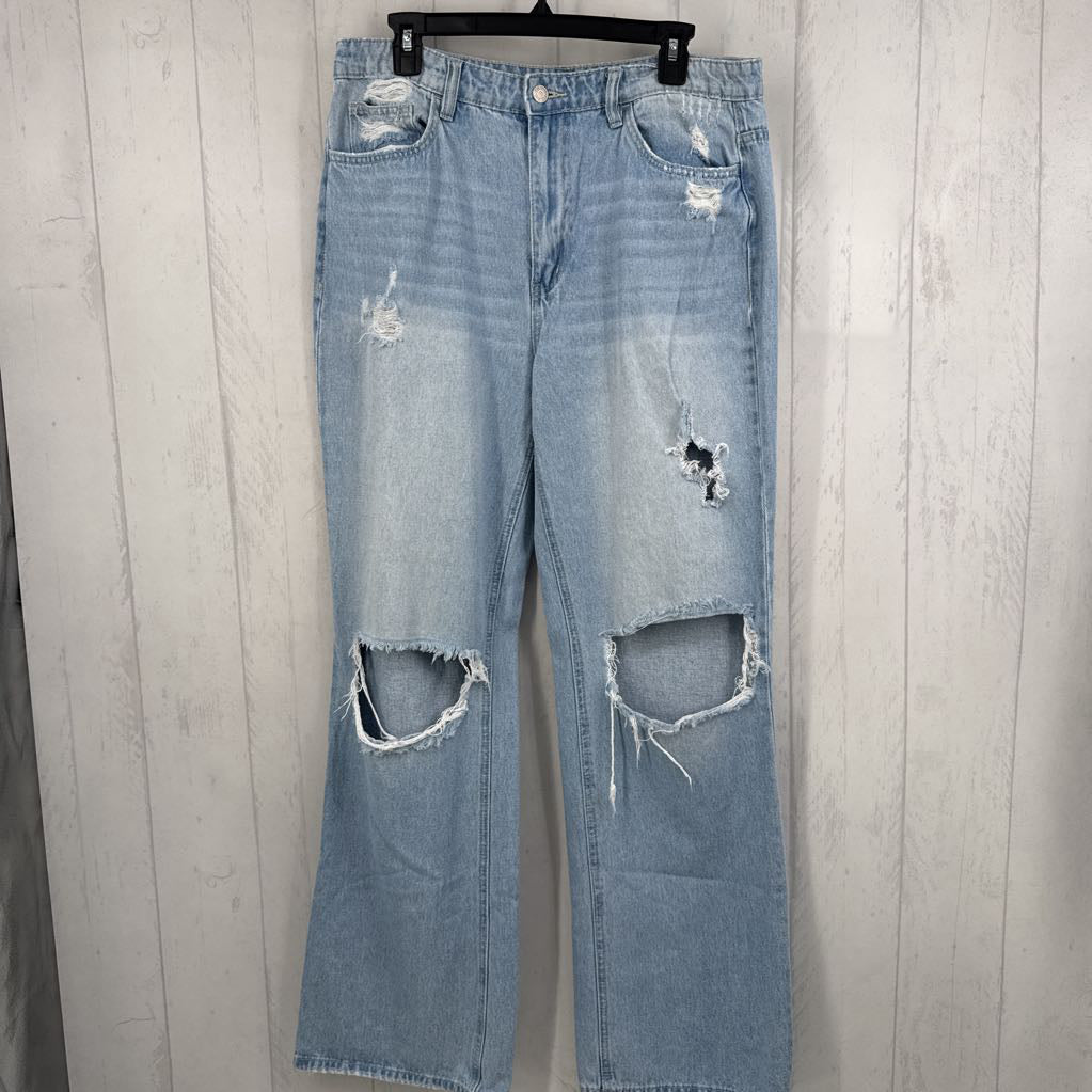 32 distressed jeans