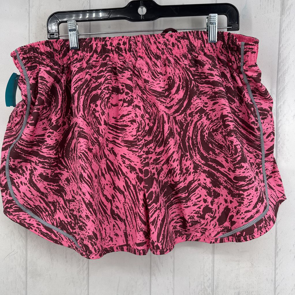 XXL abstract pattern shorts