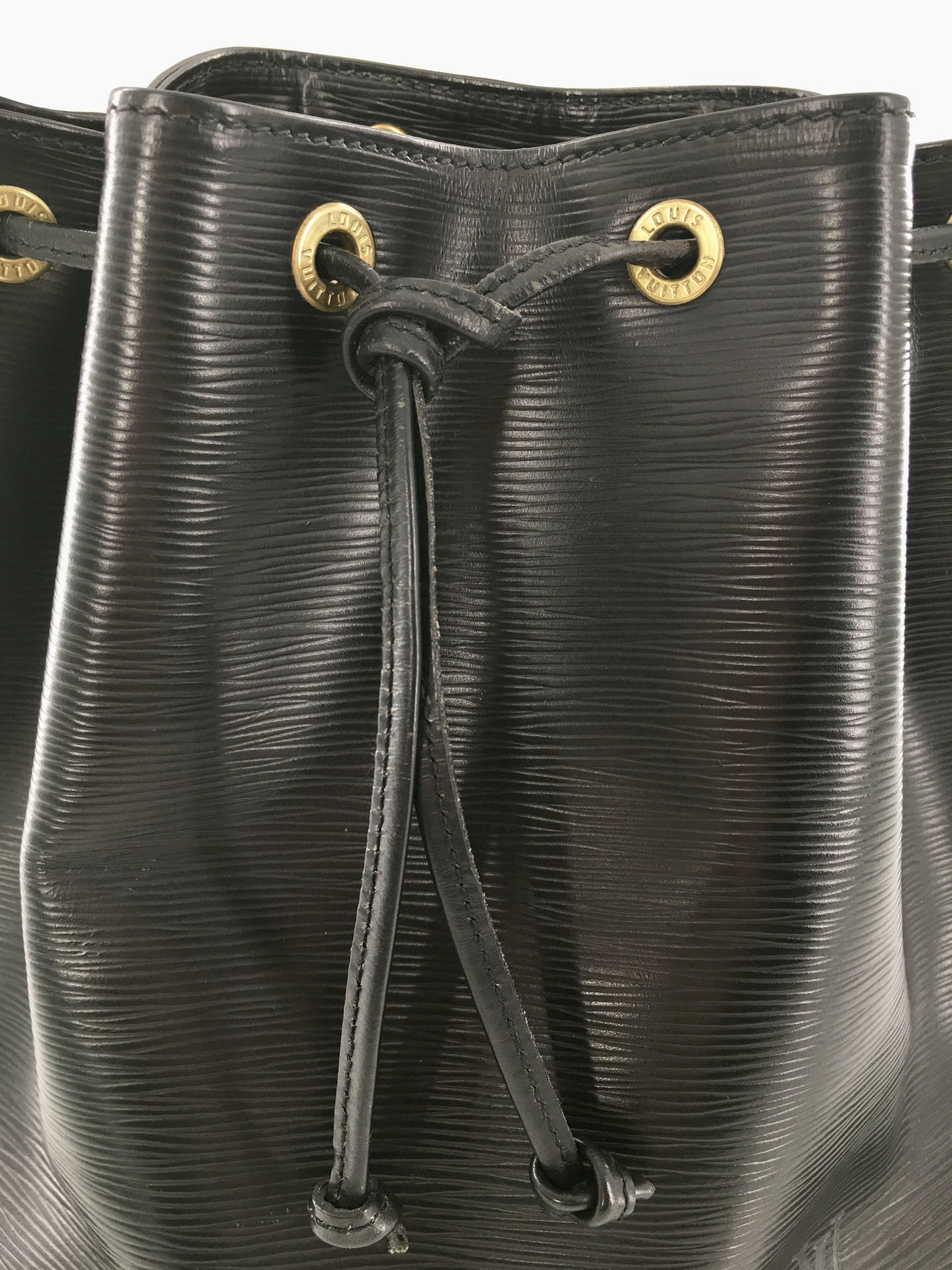 Epi Noe Bucket Bag