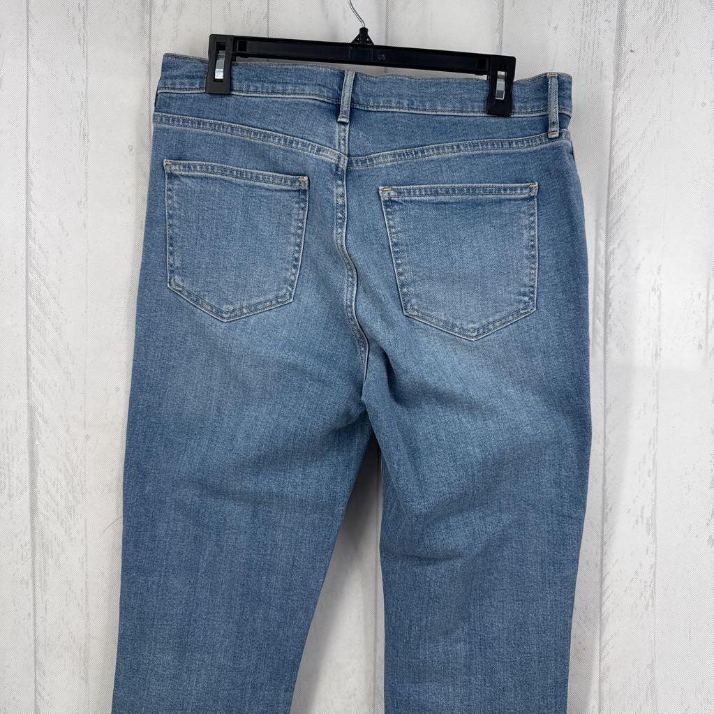 10 mid-rise slim leg jean