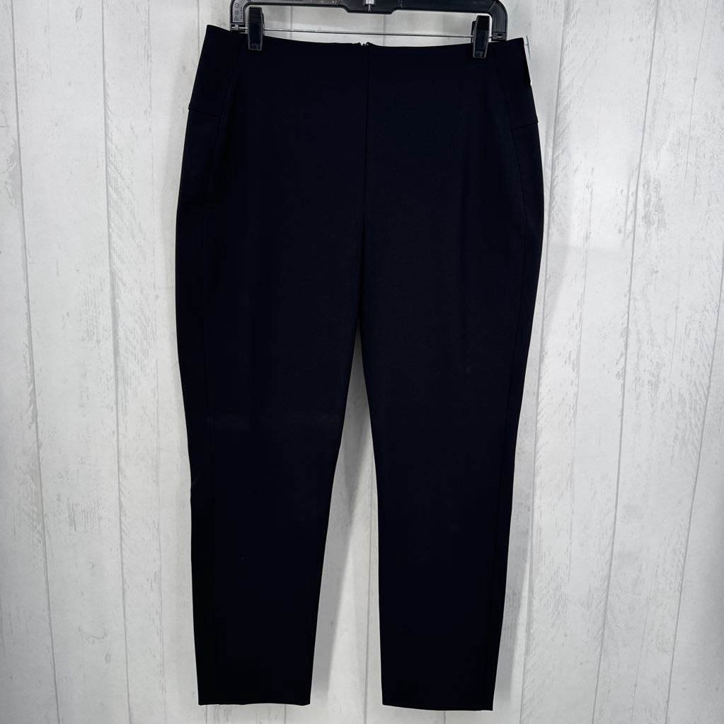 10 tapered leg pant