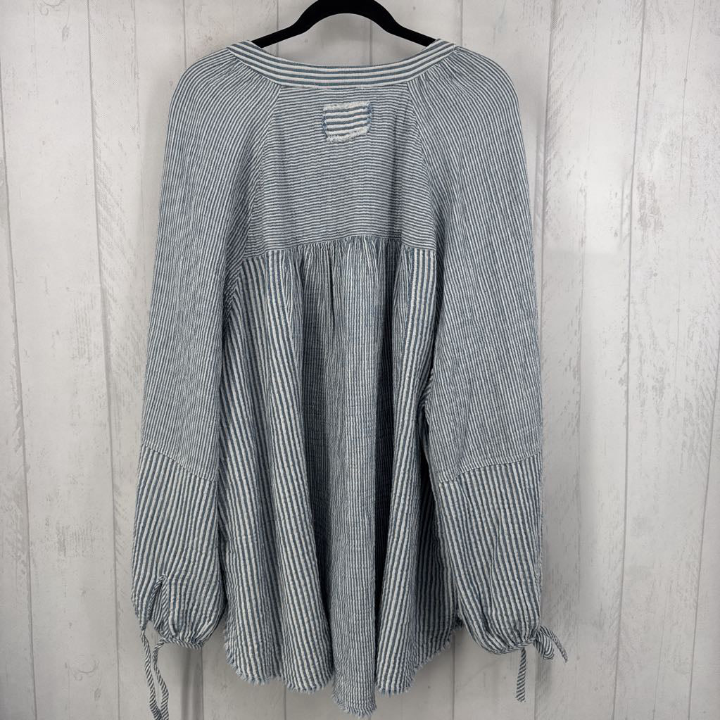 XXL striped button down l/s top