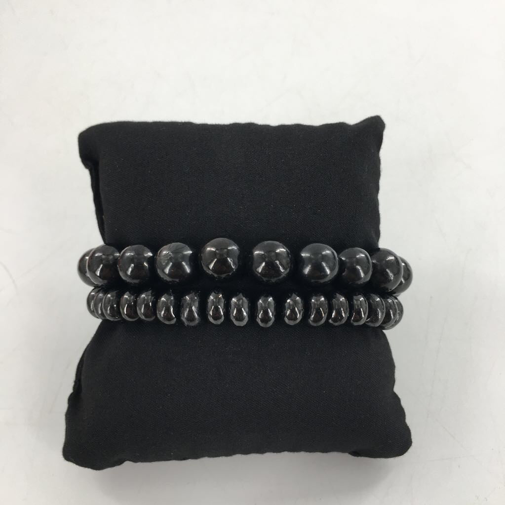 2pc black metal stretch bracelet set in pouch