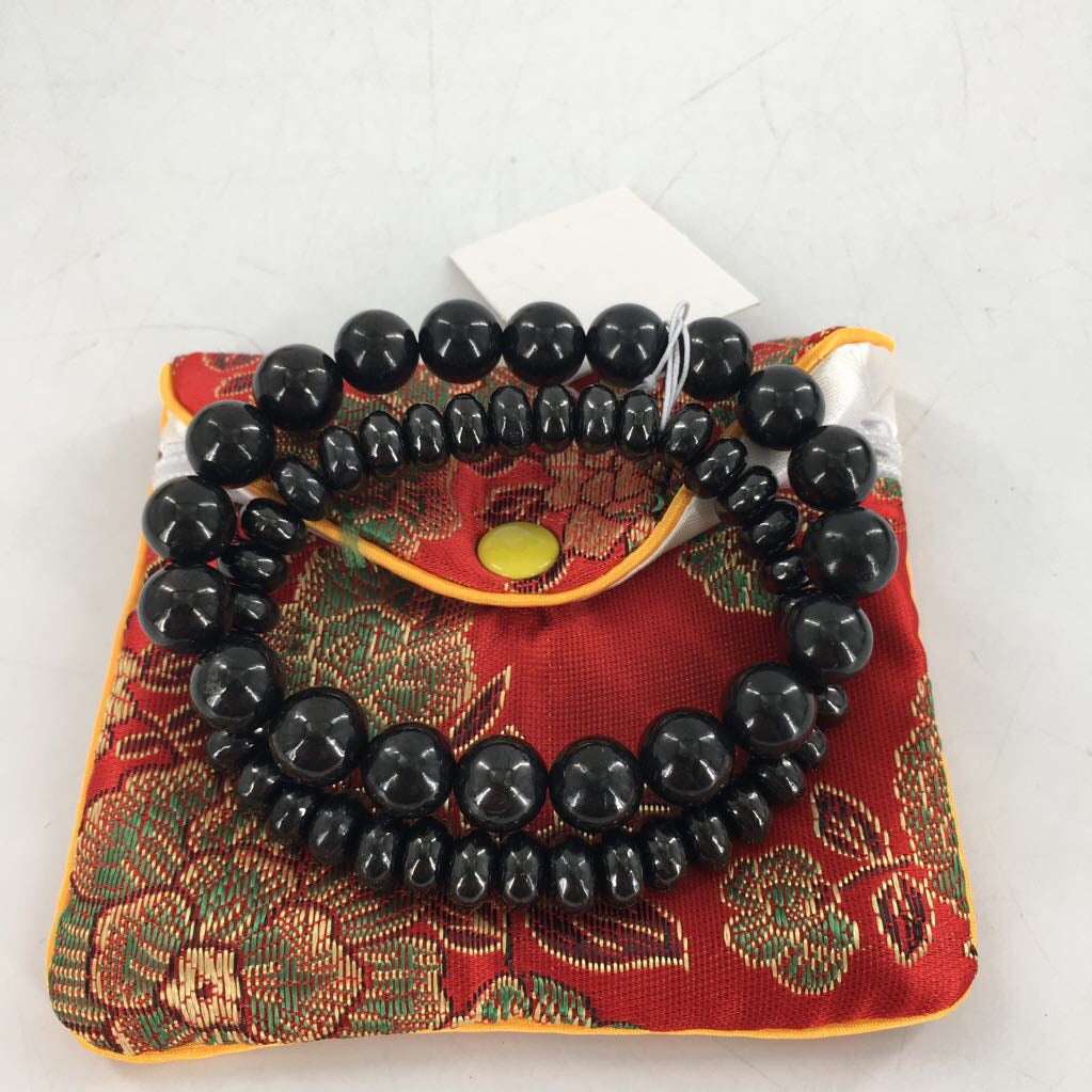 2pc black metal stretch bracelet set in pouch