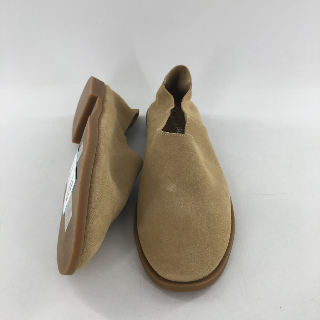 9.5 suede slip-on flats