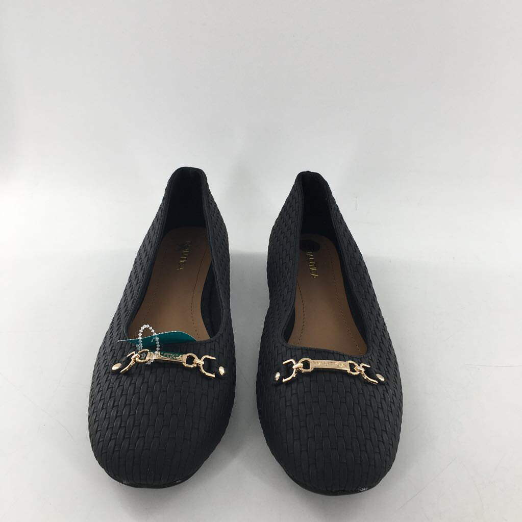 10 woven gold buckle slip-on flats