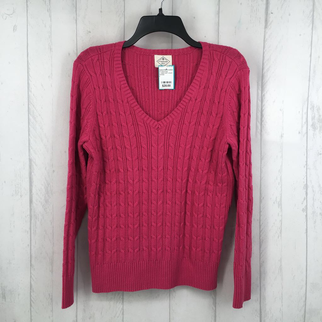 L cable knit v-neck sweater