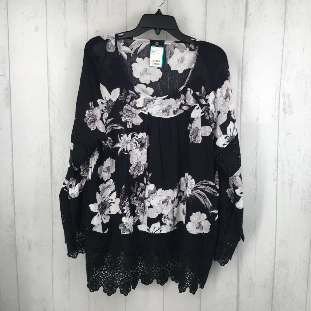 L flo print lace accent l/s top