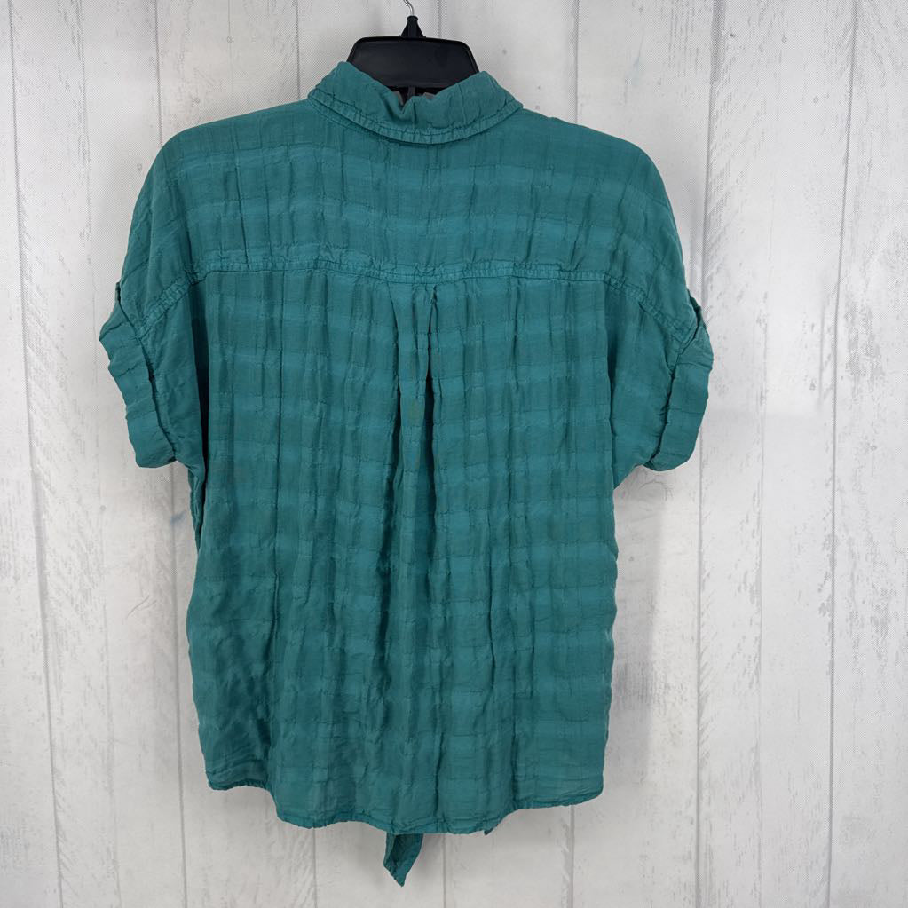 XS textured button down s/s top